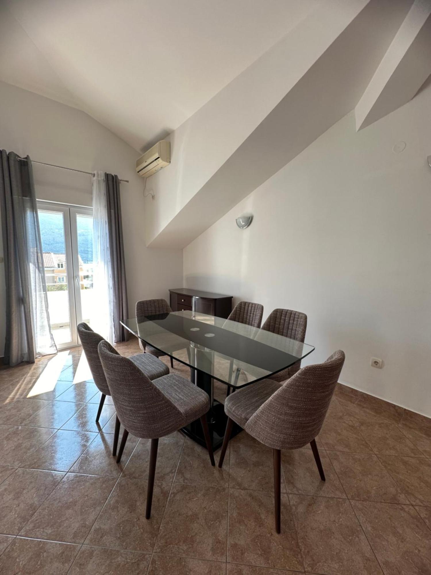 Sun Village Aparthotel Herceg Novi Exteriér fotografie
